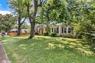 520 York St in Clarksville, TN - Building Photo - Building Photo
