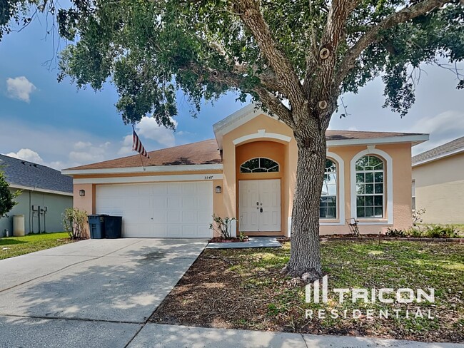 property at 5547 Braddock Dr