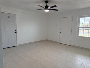 1910 E California Ave in Midland, TX - Building Photo - Building Photo