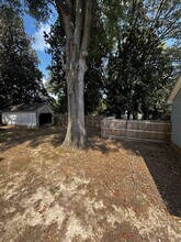 333 S McCombs St in Martin, TN - Foto de edificio - Building Photo