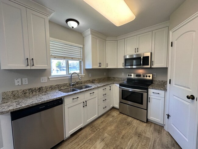 3528 Newland Loop in Lehi, UT - Building Photo - Building Photo