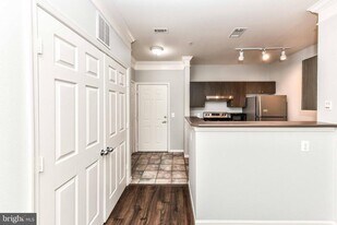 3021 Nicosh Cir in Falls Church, VA - Building Photo
