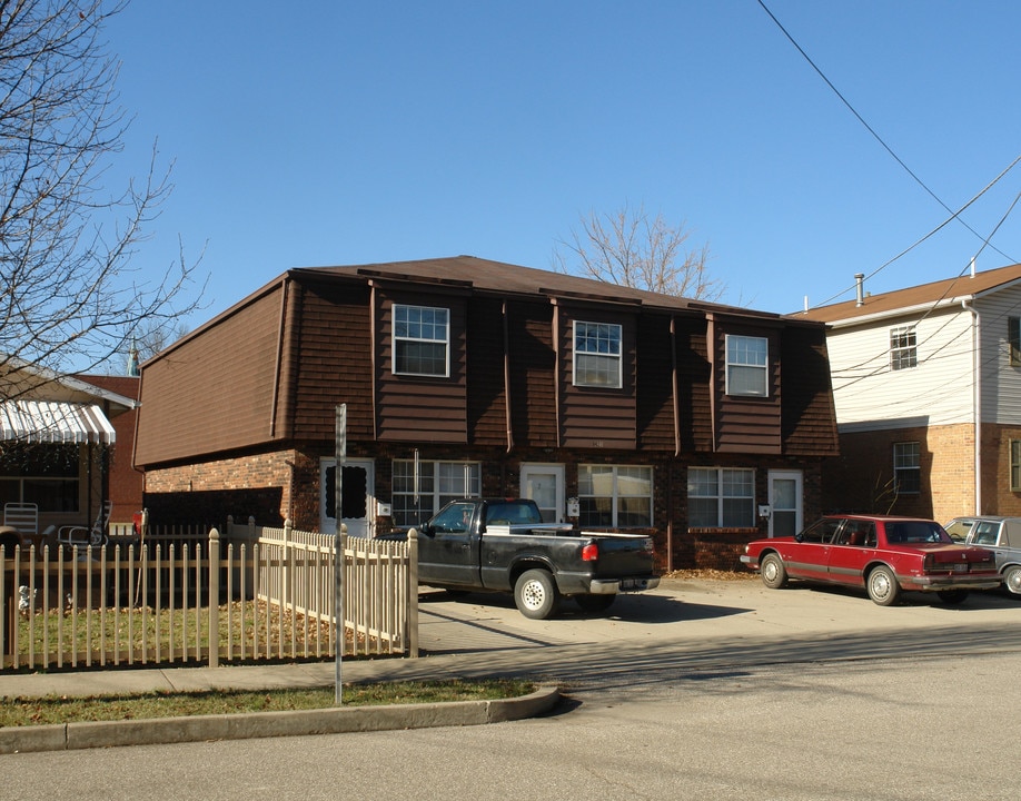 1420 Central Ave in Barboursville, WV - Building Photo