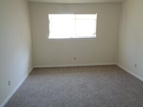 5504 Deep Forest Dr in Houston, TX - Building Photo - Building Photo