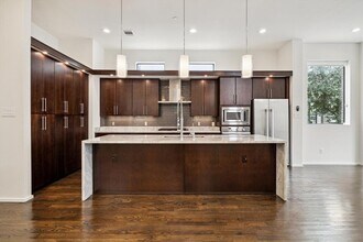5210 Rose St in Houston, TX - Building Photo - Building Photo