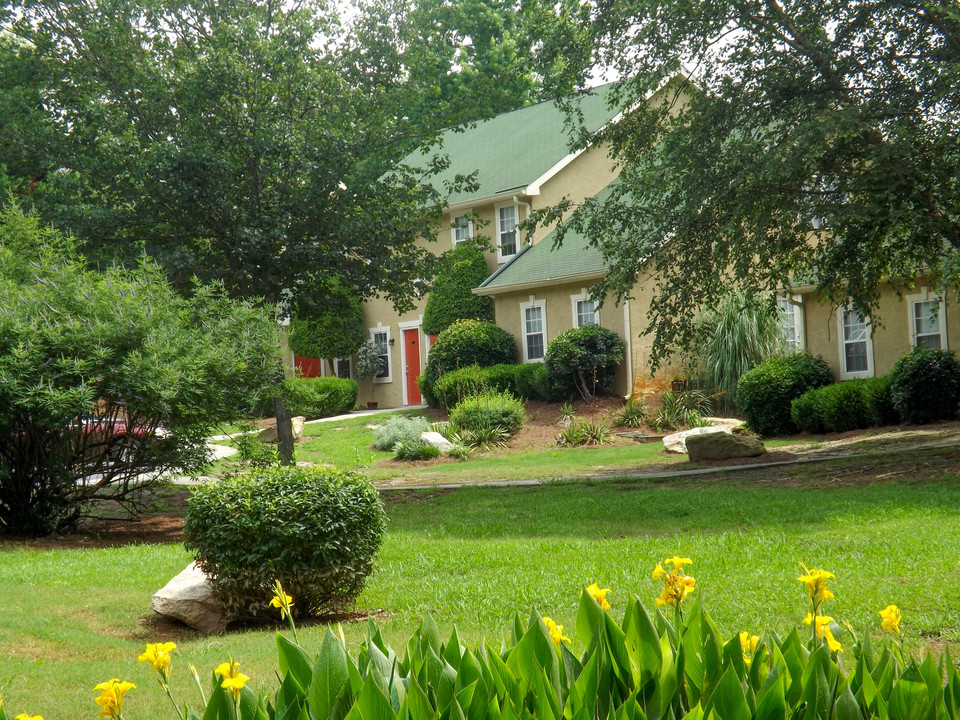 Vineyard Villas in Griffin, GA - Foto de edificio