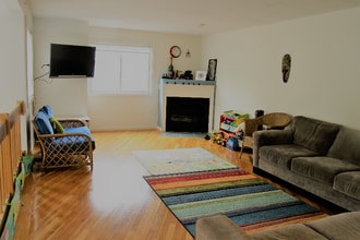 251 Captain Eames Cir in Ashland, MA - Building Photo - Building Photo