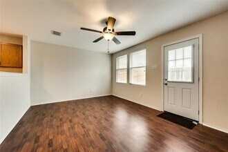 716 Rainsville Dr in Wylie, TX - Building Photo - Building Photo