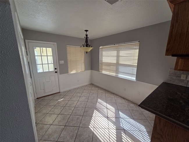 property at 305 W Castle Harbour Dr