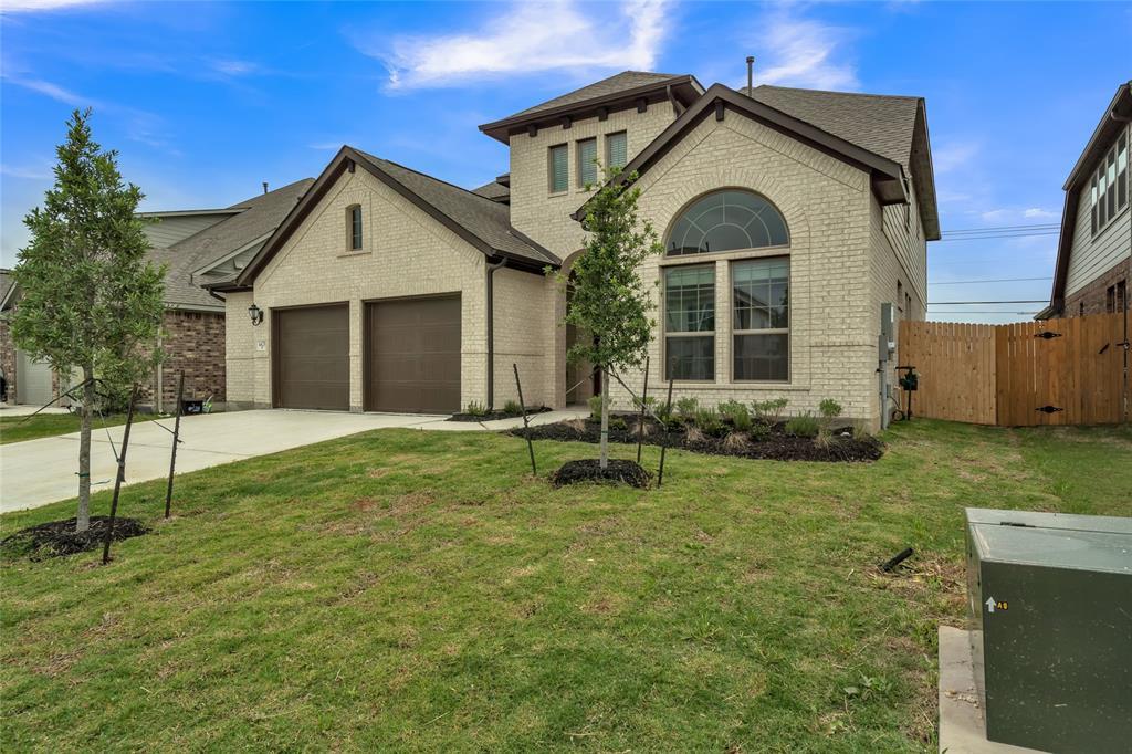 4425 Shady Hl Ln in Pflugerville, TX - Building Photo
