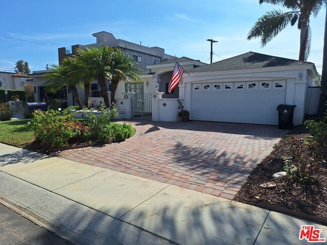 property at 7539 Denrock Ave