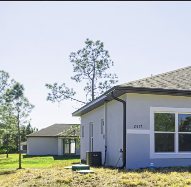2910 55th St W in Lehigh Acres, FL - Building Photo - Building Photo