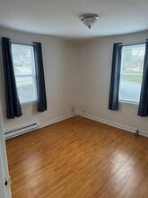 65 Cowesett Ave, Unit 1st in West Warwick, RI - Building Photo - Building Photo