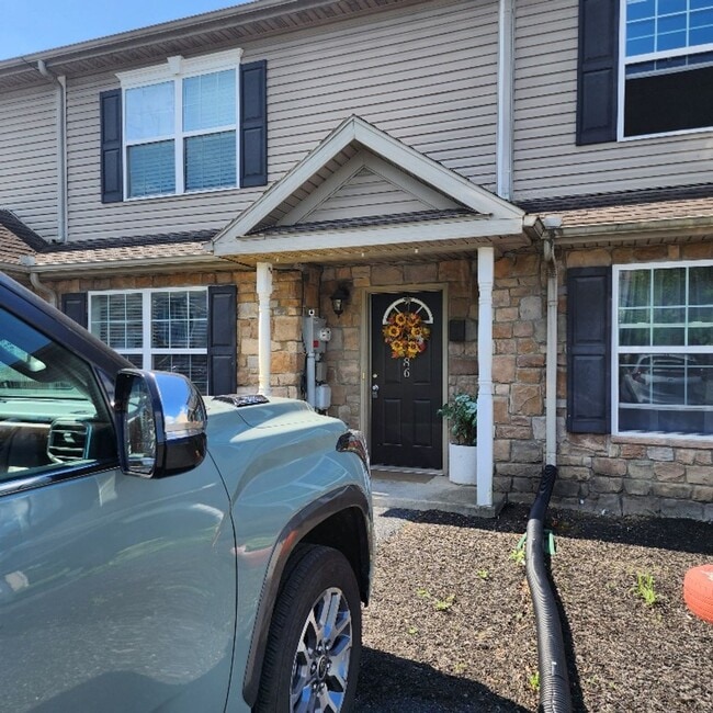 property at 2086 Market St Ext