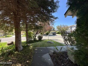2635 Alpine Creek Rd in Reno, NV - Building Photo - Building Photo