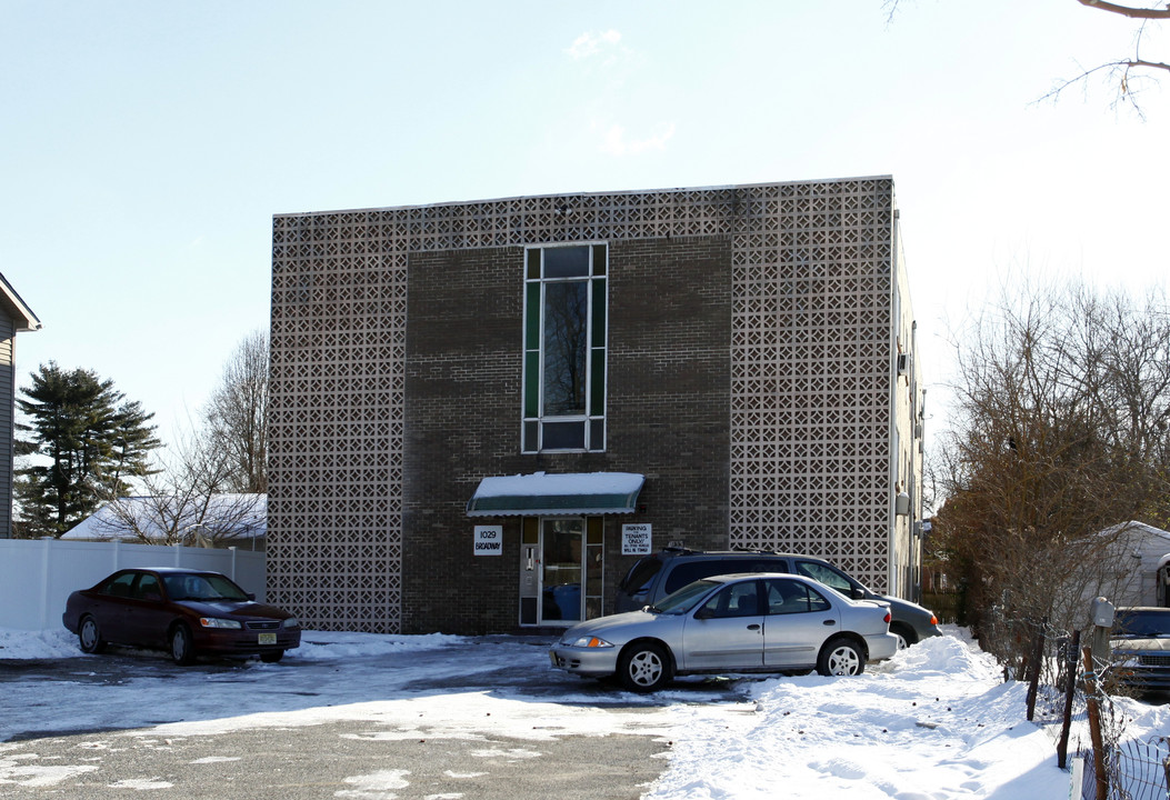 1029 Old Broadway St in Westville, NJ - Building Photo