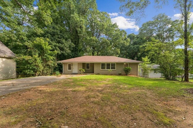 property at 195 Polar Rock Rd SW