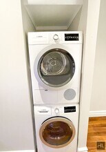 East 25th Street in New York, NY - Building Photo - Building Photo