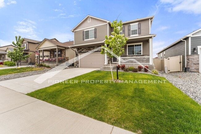 6904 Clarke Dr in Frederick, CO - Building Photo - Building Photo