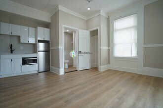 142 Dorchester St in Boston, MA - Building Photo - Building Photo