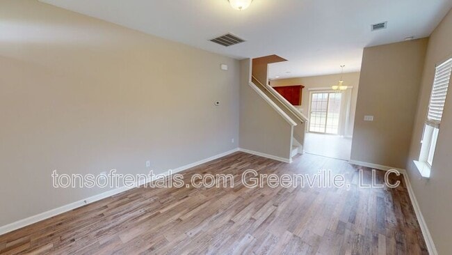 313 Rivers Edge Cir in Simpsonville, SC - Foto de edificio - Building Photo