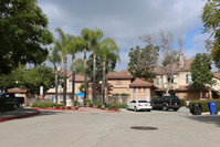 Fieldstone Tristan in El Cajon, CA - Foto de edificio - Building Photo