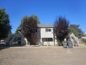 508 B St in West Sacramento, CA - Foto de edificio - Building Photo