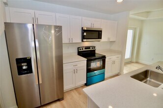 2300 Nordendale Blvd in North Port, FL - Building Photo - Building Photo