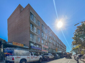 4109-4131 Haight St Apartments