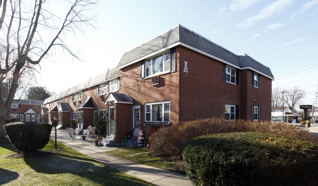 Glendora Court Apartments