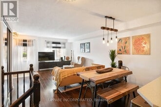 254 Titanium Private in Ottawa, ON - Building Photo - Building Photo