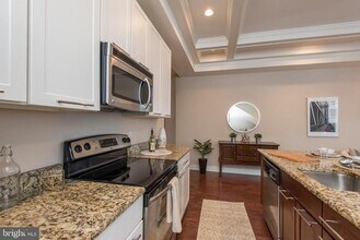 1501 Locust St in Philadelphia, PA - Building Photo - Building Photo