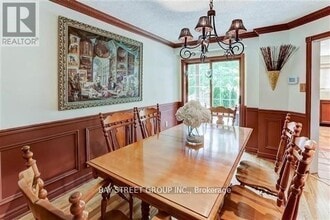 2491 Burnford Trail in Mississauga, ON - Building Photo - Building Photo