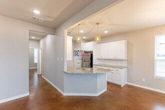 1011 County Rd 327 in Glen Rose, TX - Building Photo - Building Photo