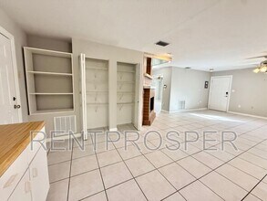 2201 Granada Blvd in Kissimmee, FL - Building Photo - Building Photo