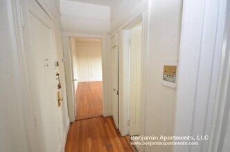 66 Chiswick Rd, Unit 26 in Boston, MA - Foto de edificio - Building Photo