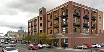 4700 N Western Ave in Chicago, IL - Building Photo