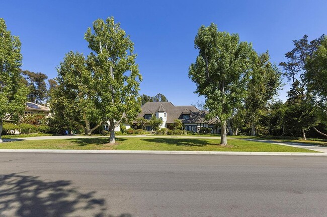 property at 6350 Calle Del Campanario