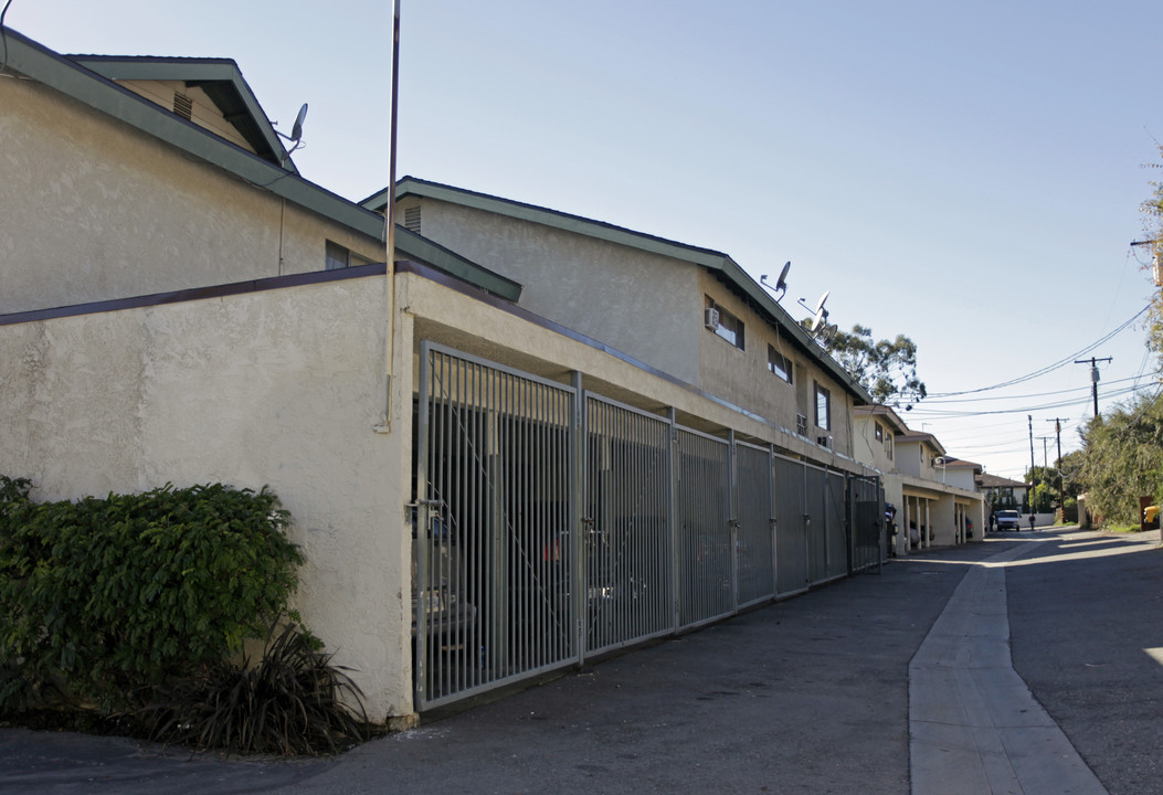 The Richland Apartments in Upland, CA - Building Photo