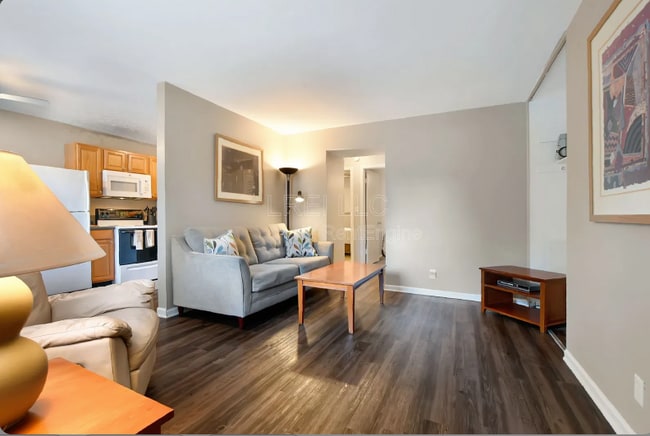 2907 Noe Ct in Louisville, KY - Building Photo - Building Photo