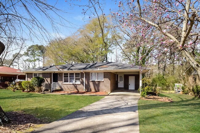 property at 118 Waverly Ave