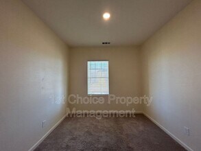 8229 Pitchfork Dr in Fort Worth, TX - Building Photo - Building Photo