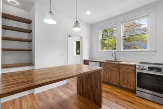 3107 Old Buncombe Rd in Greenville, SC - Building Photo - Building Photo