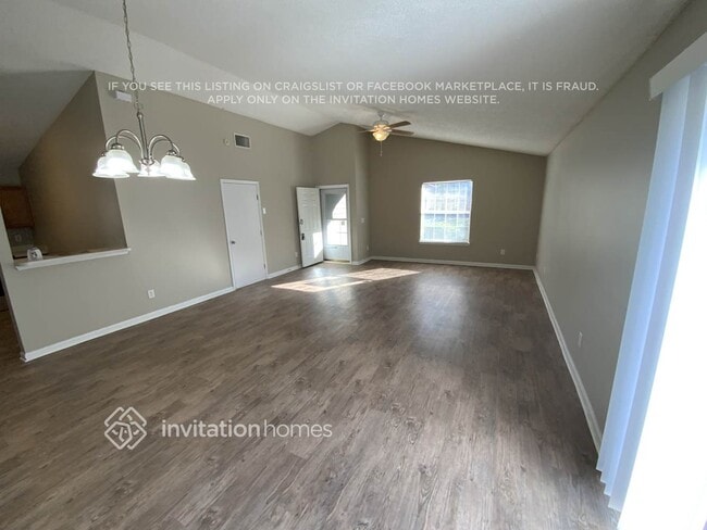 11484 Mandarin Glen Cir E in Jacksonville, FL - Building Photo - Building Photo