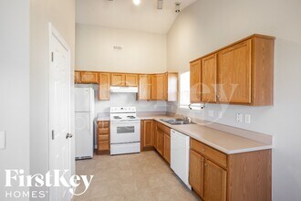 10622 Deercrest Ln in Indianapolis, IN - Building Photo - Building Photo