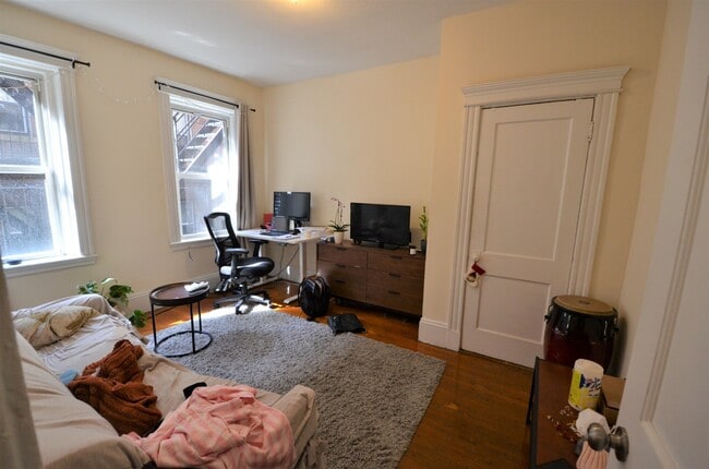 Peterborough Apartments in Boston, MA - Building Photo - Building Photo