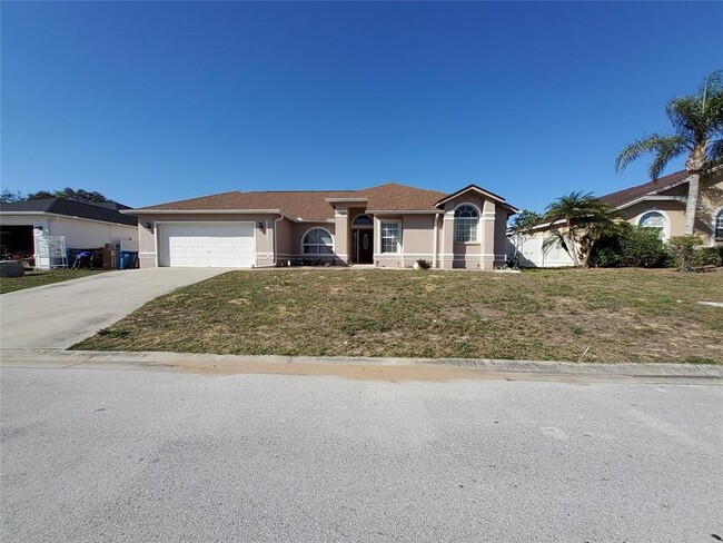 1329 Westwinds Dr in Davenport, FL - Building Photo - Building Photo