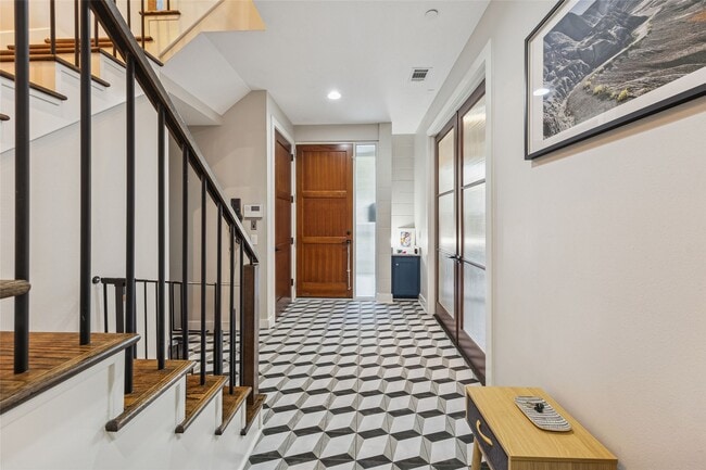 property at 1822 Morse St