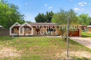 1209 Harvey St in McAllen, TX - Building Photo