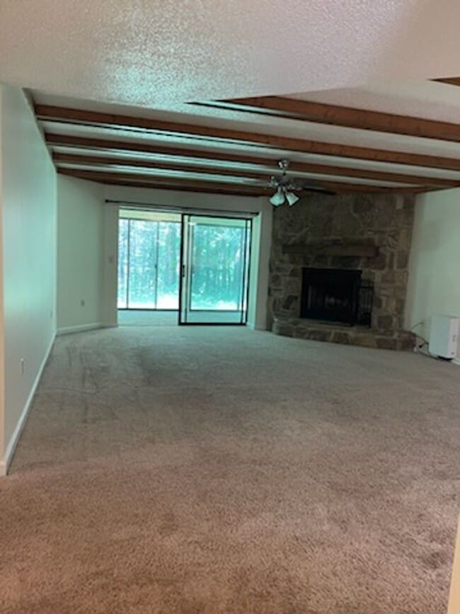 221 Woodland Rd in Gatlinburg, TN - Building Photo - Building Photo